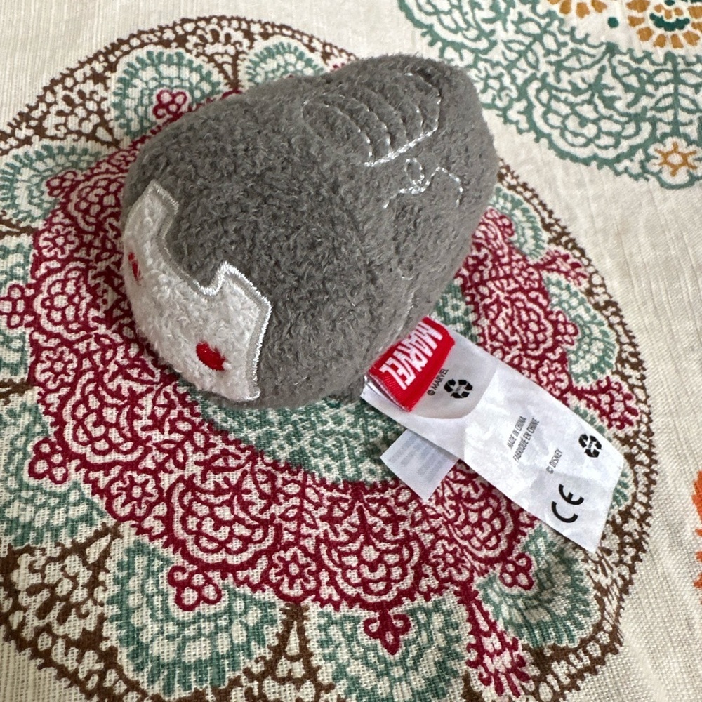 Disney  Tsum Tsum Marvel Avengers Iron Man War Machine Mini Plush Bean Bag 3.5”